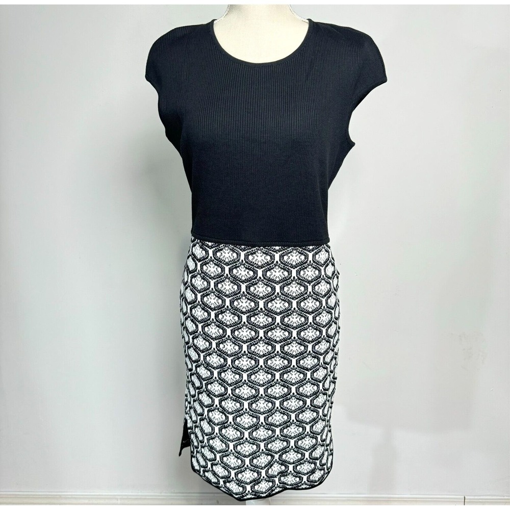ST JOHN Black White Geometric Knit Sheath Dress Cap Sleeve Midi‎ USA Size 6